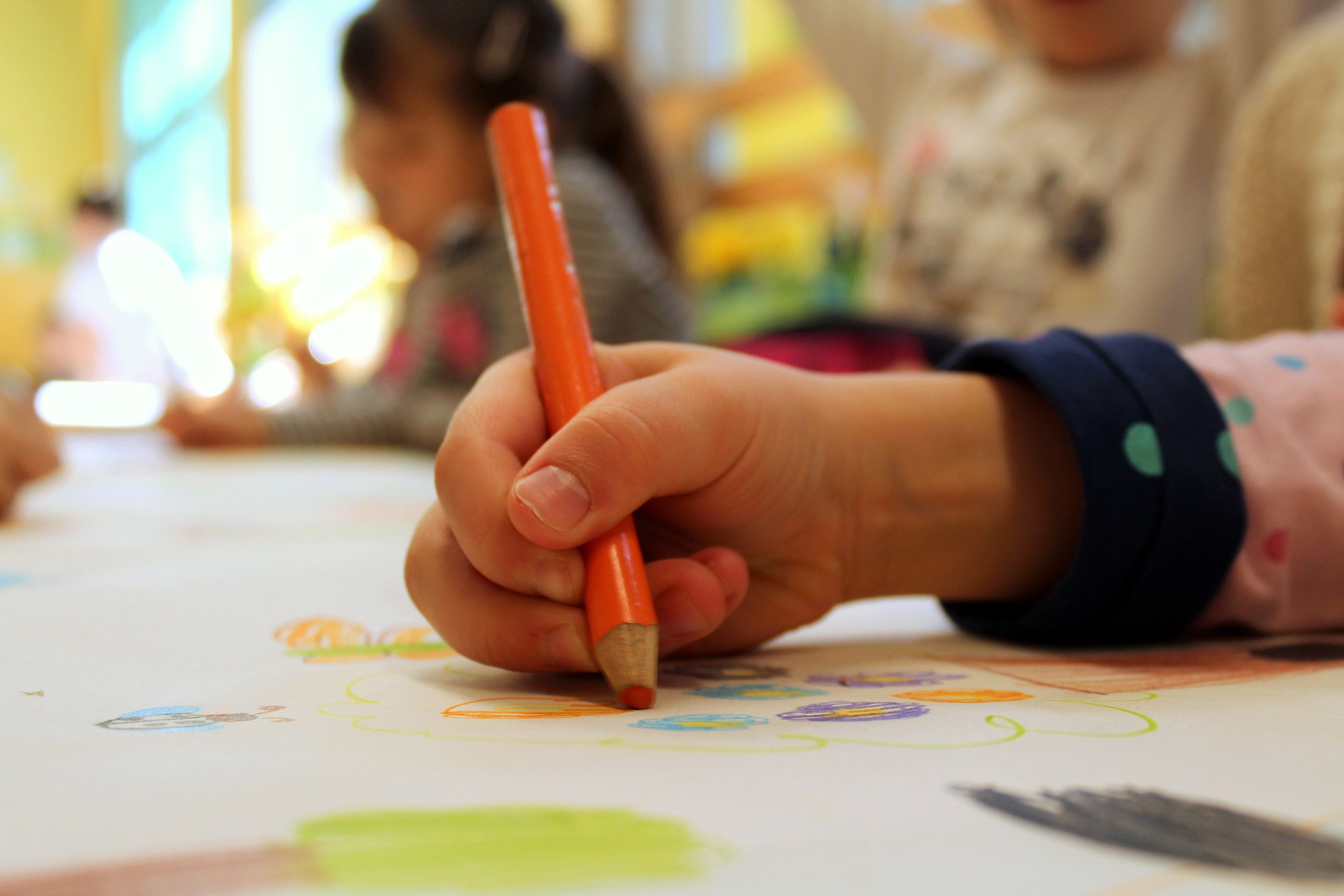 „Zmalujmy coś na Rynku Łazarskim”, czyli zagospodarowanie przestrzeni według dzieci